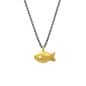 Preview: An dieser feinen, schwarzen Gliederkette hängt ein sympathischer, goldener Fisch. Die Öse sitzt zentral am Rücken des Fisches. Die Halskette wird aus 14 kt Gold in Athen handgefertigt