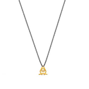 Die märchenhafte Halskette von Krinaki Jewelry aus Schwarzem Silber mit fabelhaftem, goldenem Frosch mit Krone als Anhänger wartet schon im Perlenmarkt OnlineShop auf Dich! Jetzt entdecken!