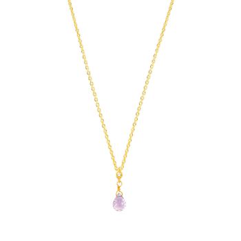 Die verspielte Halskette von Krinaki Jewelry mit ihrem violett-funkelndem Tropfen aus facettiertem Amethyst gefasst in 14 Karat Gold und kleinem Zirkonia wartet schon im Perlenmarkt OnlineShop auf Dich! Jetzt entdecken!