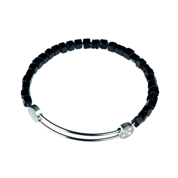 Wunderschöner Armreif aus Edelstahl mit kleinen Onyx-Würfeln. Ernstes Design Schmuck wird in Deutschland in einer eigenen Manufaktur gefertigt. Jetzt versandkostenfrei im Perlenmarkt OnlineShop bestellen!