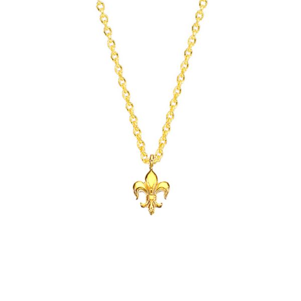 Die feine Gliederkette hat einen Lilien-Anhänger aus 14 kt Gold. Die Lilie hat die klassische, stilisierte Form aus der Heraldik, wie sie auch als Fleur-de-Lys im Wappen der französischen Könige verwendet wurde. Handgefertigt aus 14 kt Gold in Athen.