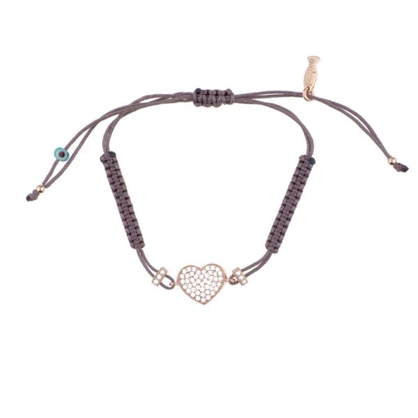 Zauberhaftes Armband mit hinreißendem Stoff-Zug in Taupe und funkelndem, kleinem Herz aus Roségold und Zirkonias. Kurshuni Schmuck wird in Istanbul handgefertigt. Jetzt versandkostenfrei im Perlenmarkt OnlineShop bestellen!