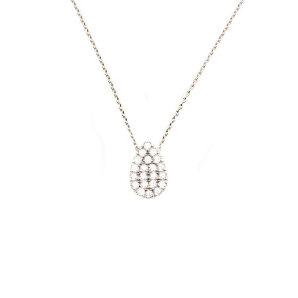 Herrliche Halskette aus rhodiniertem Sterling Silber mit funkelndem Tropfen-Anhänger. Kurshuni Schmuck wird in Istanbul handgefertigt. Jetzt versandkostenfrei im Perlenmarkt OnlineShop bestellen!