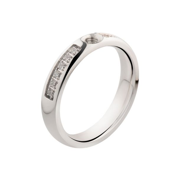 Hinreißender Ring aus Edelstahl mit funkelnden Zirkonias, kombinierbar mit allen MelanO Twisted Ringaufsätzen.  Twisted Ringe können einzeln und als individuelle Kombination getragen werden. Jetzt versandkostenfrei im Perlenmarkt OnlineShop bestellen!