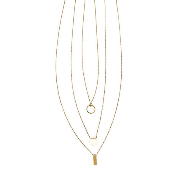 Herrliche, dreifache Halskette mit drei Anhängern aus Rosenquarz und rosévergoldetem Sterling Silber. alisia Schmuck wird in Italien gefertigt: Jetzt versandkostenfrei im Perlenmarkt OnlineShop bestellen!