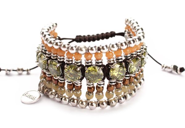 Umwerfendes Exoal Armband mit elegantem Stil und toller Kombination aus Strass und Naturstein: Jetzt versandkostenfrei im Perlenmarkt OnlineShop bestellen! Exoal Schmuck wird aus Naturmaterialien hergestellt. Kleine Farbabweichungen sind deshalb möglich.