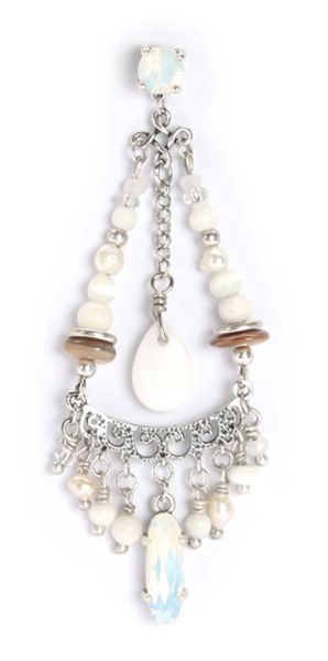 Wunderschöne Exoal Ohrstecker mit märchenhaften, indischen Design-Elementen: Jetzt im Perlenmarkt OnlineShop bestellen! Exoal Schmuck wird aus Naturmaterialien hergestellt. Kleine Farbabweichungen sind deshalb möglich.