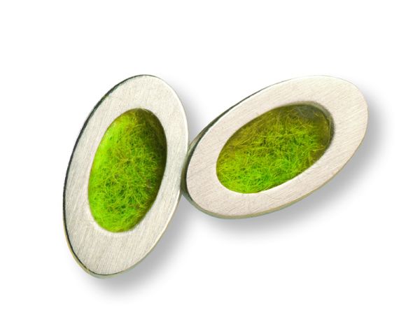 Geniale kleine Ohrringe mit Filzpads in 17 Farben: Jetzt versandkostenfrei im Perlenmarkt OnlineShop! Filzis Schmuck ist verwandelbar: Mit den auswechselbaren Filzpads können Sie Ihre Filzis Ohrringe im Handumdrehen auf Ihr Outfit abstimmen.