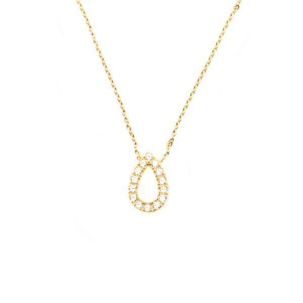 Zauberhafte, verspielte kleine Kurshuni Halskette mit feiner, goldener Gliederkette und funkelndem Tropfen-Anhänger. Kurshuni Schmuck wird in Istanbul handgefertigt. Jetzt versandkostenfrei im Perlenmarkt OnlineShop bestellen!